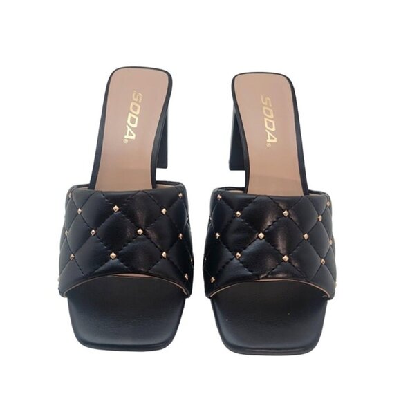 Woman's Soda Black Quilted Sandals - Picture 5 of 6